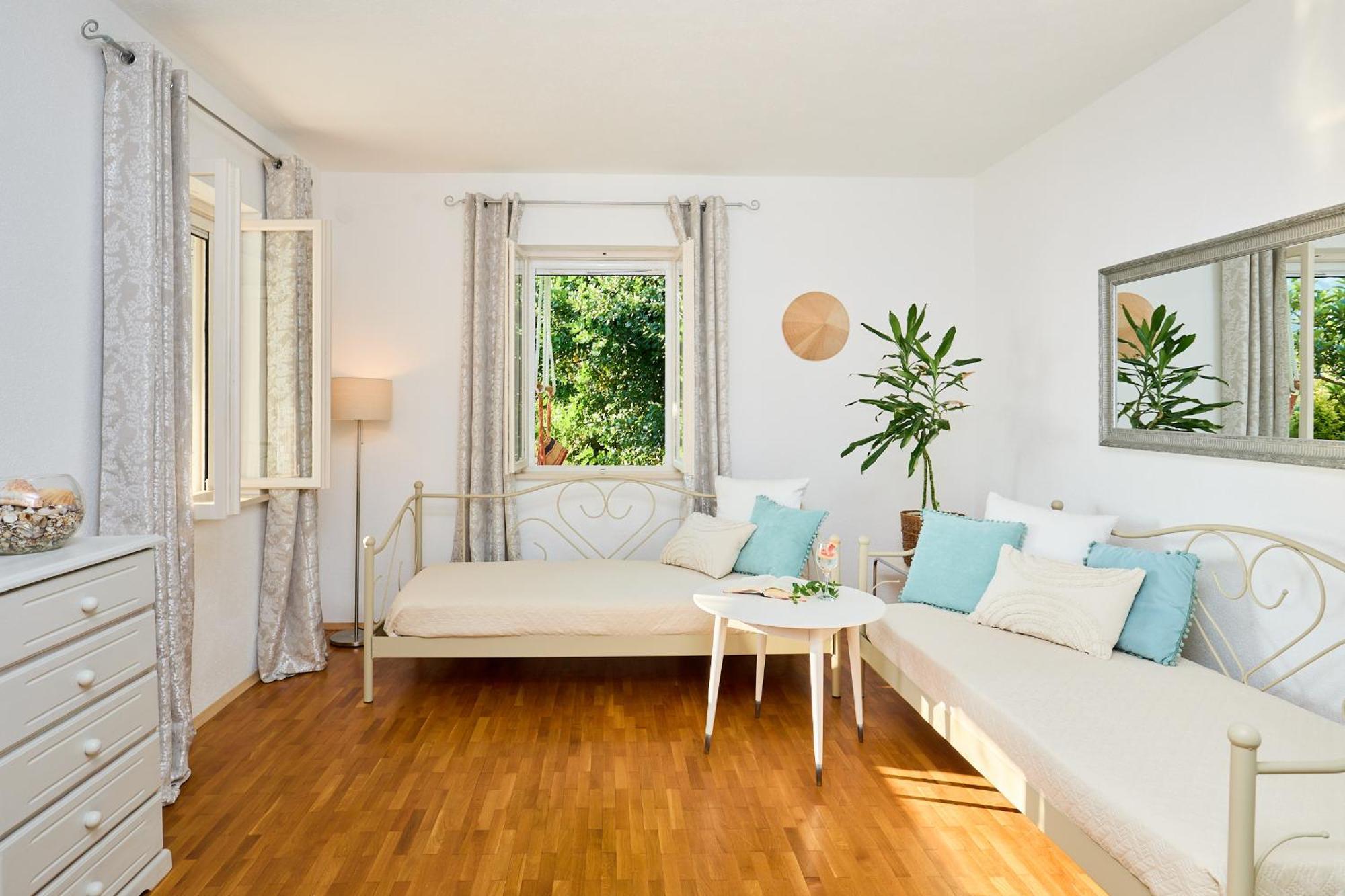 Вилла House Lilla Brsecine Экстерьер фото